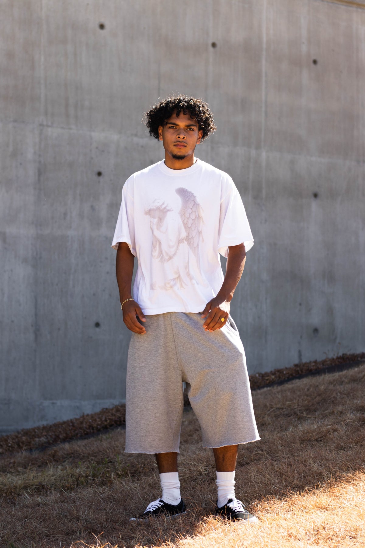 Statue Tee