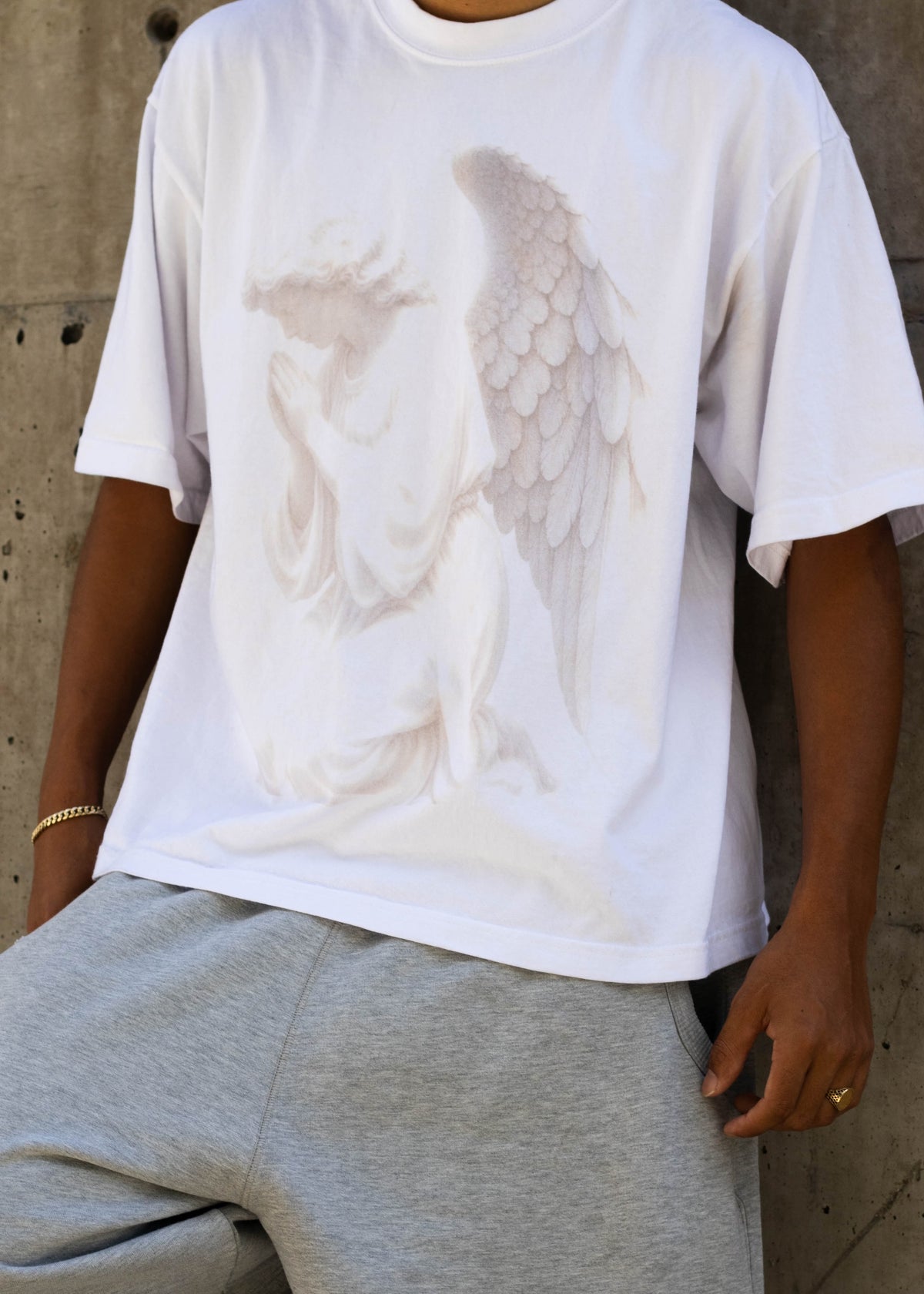 Statue Tee
